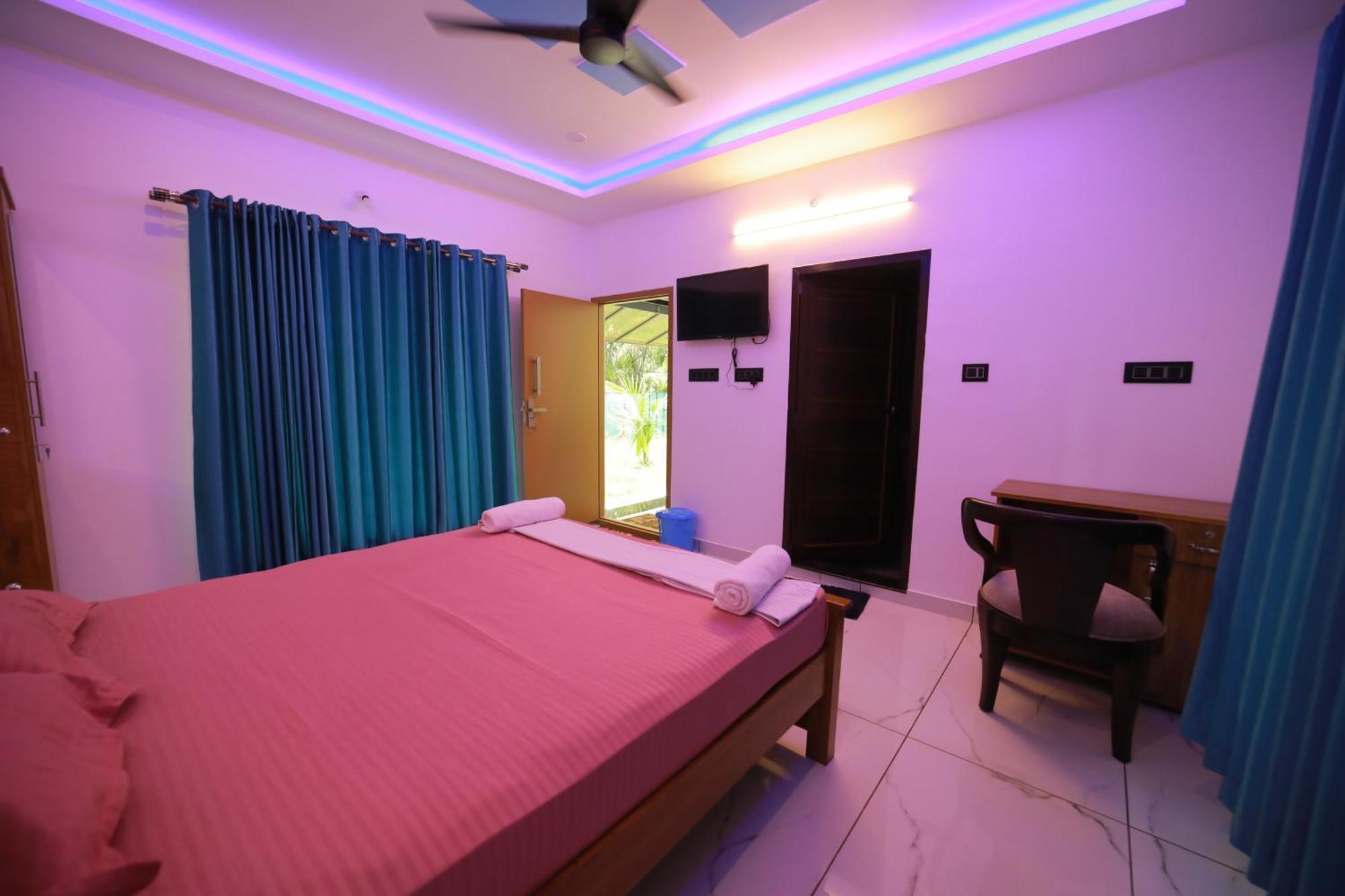 Апартаменти Prakruthi Residency Munroeisland Mundrothuruth Екстер'єр фото