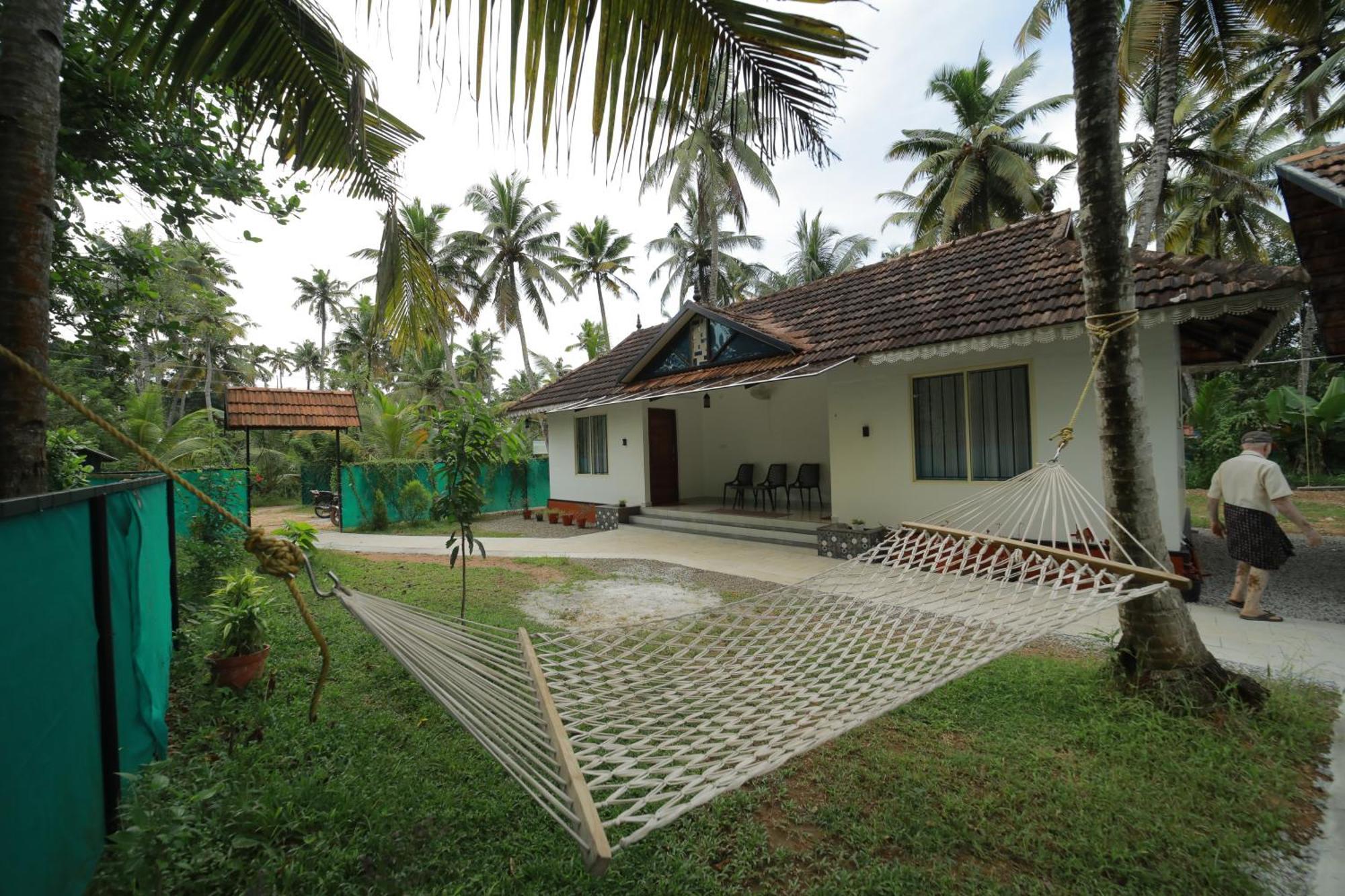 Апартаменти Prakruthi Residency Munroeisland Mundrothuruth Екстер'єр фото